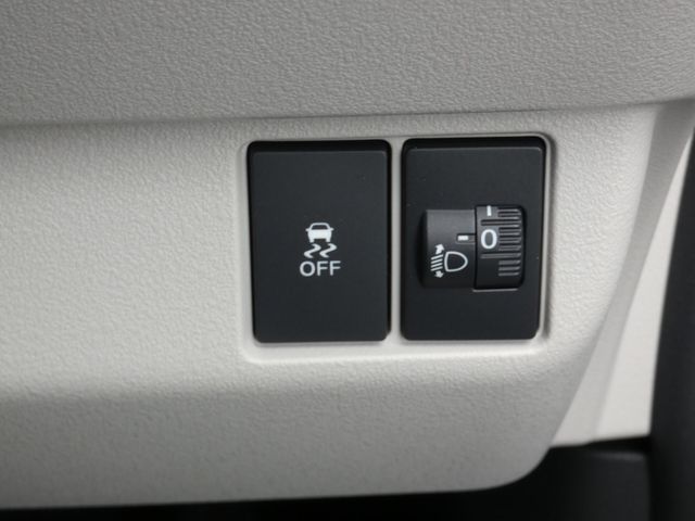 HONDA N BOX 2024 Image 31