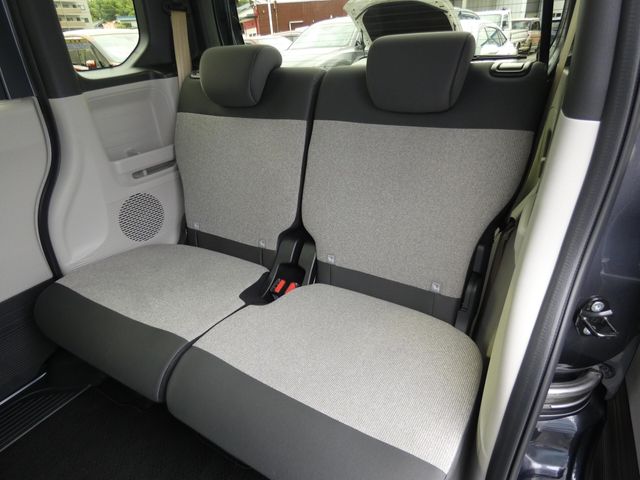 HONDA N BOX 2024 Image 31