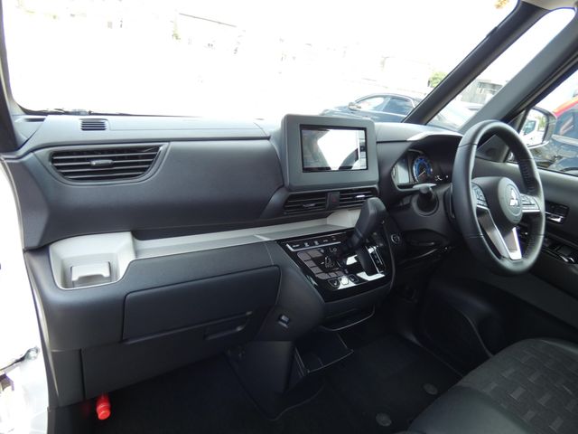 MITSUBISHI DELICA MINI 2023 Image 31