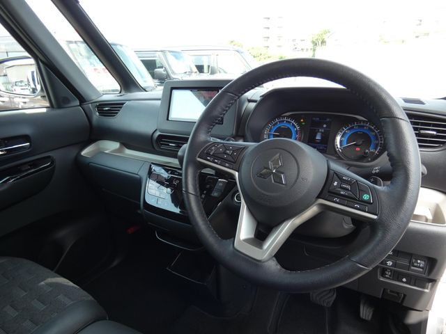 MITSUBISHI DELICA MINI 2023 Image 31