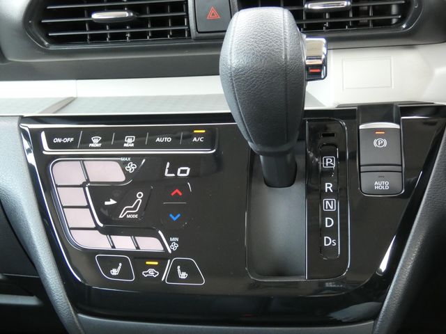 MITSUBISHI DELICA MINI 2023 Image 31