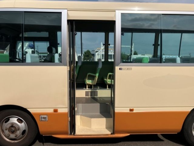 NISSAN CIVILIAN 2018 Image 31