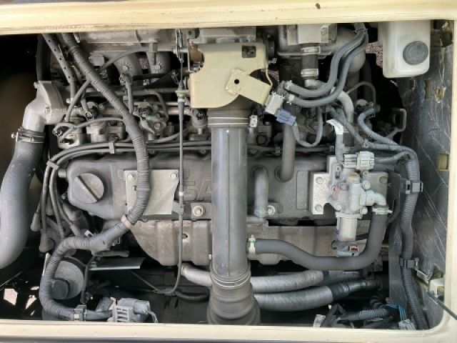 NISSAN CIVILIAN 2018 Image 31