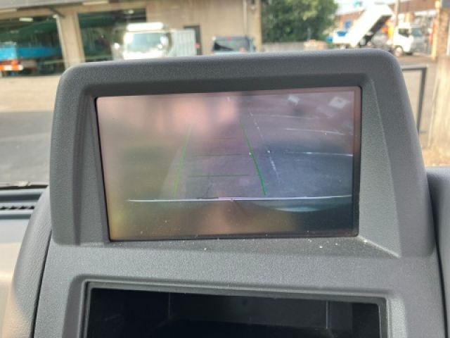 NISSAN CIVILIAN 2018 Image 31