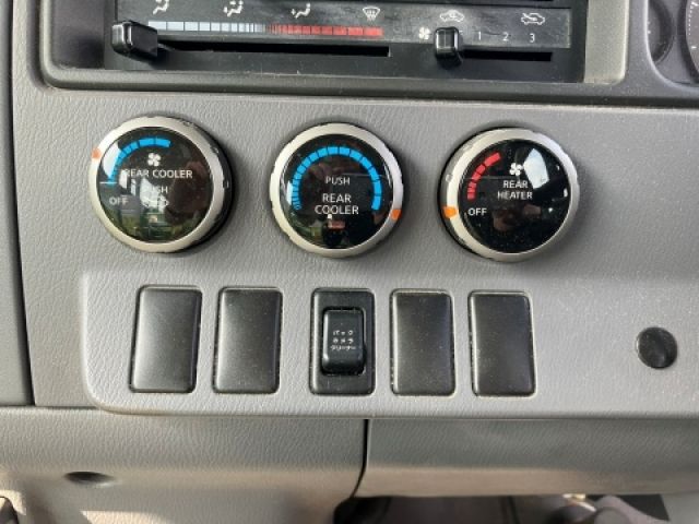 NISSAN CIVILIAN 2018 Image 31