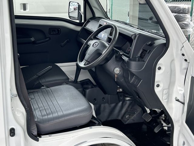 DAIHATSU HIJET TRUCK 4WD 2020 Image 31