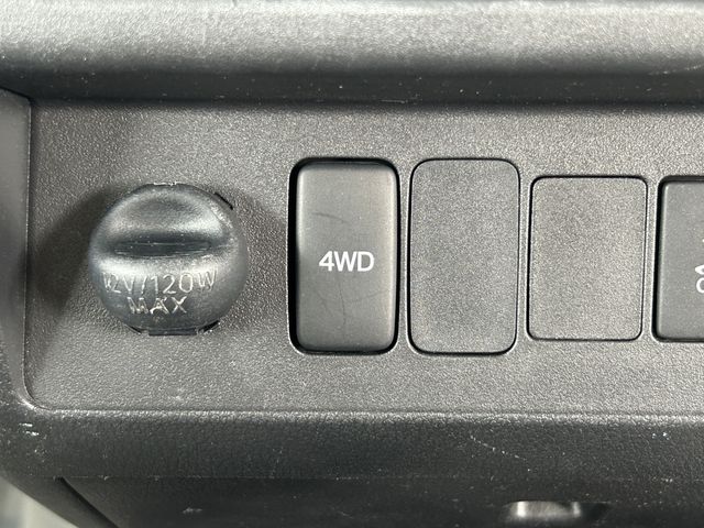 DAIHATSU HIJET TRUCK 4WD 2020 Image 31