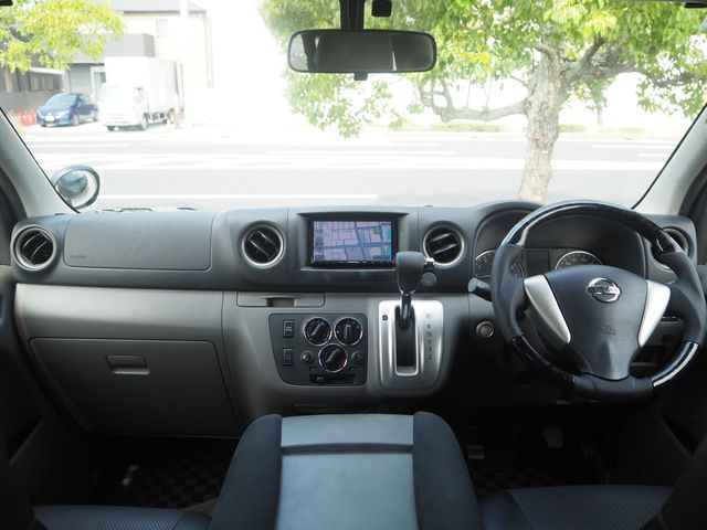 NISSAN NV350 CARAVAN 2015 Image 31