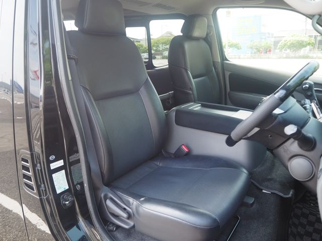 NISSAN NV350 CARAVAN 2015 Image 31