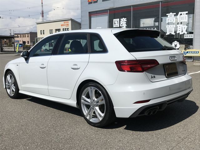 AUDI A3 SPORTBACK 2017 Image 31