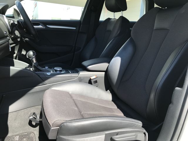 AUDI A3 SPORTBACK 2017 Image 31