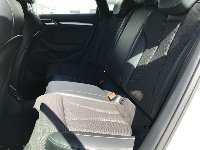 AUDI A3 SPORTBACK 2017 Image 31