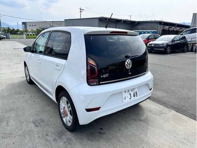 VOLKSWAGEN UP! 2017 Image 31
