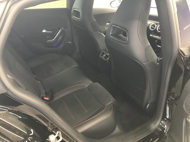 MERCEDES BENZ CLA SH 2021 Image 31