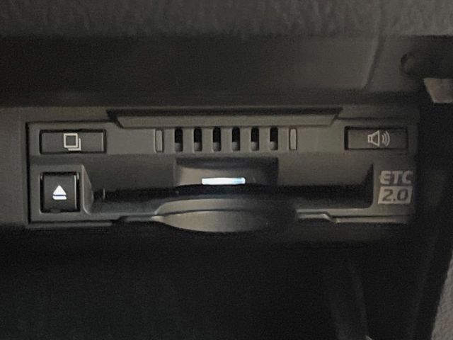 TOYOTA LEXUS RX450H 2WD 2019 Image 31