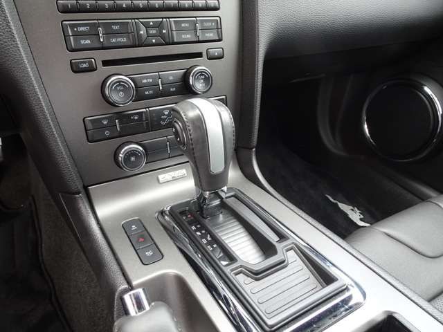 FORD MUSTANG 2014 Image 31