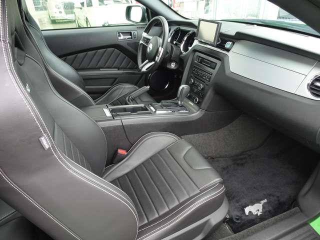 FORD MUSTANG 2014 Image 31