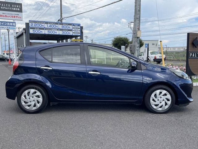 TOYOTA AQUA 2019 Image 31