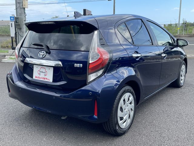 TOYOTA AQUA 2019 Image 31