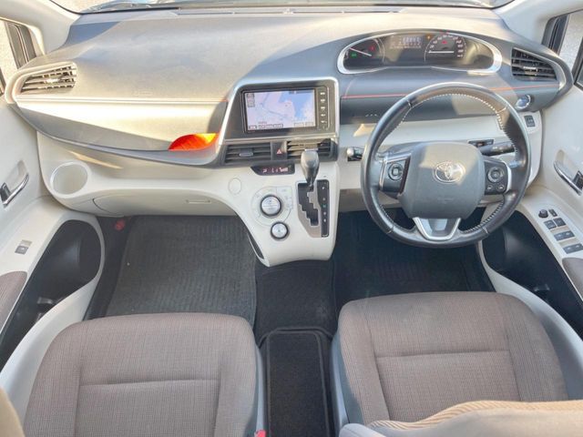 TOYOTA SIENTA HYBRID 2016 Image 31