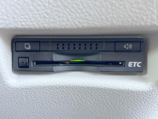 TOYOTA SIENTA HYBRID 2016 Image 31