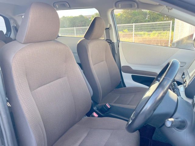 TOYOTA SIENTA HYBRID 2016 Image 31