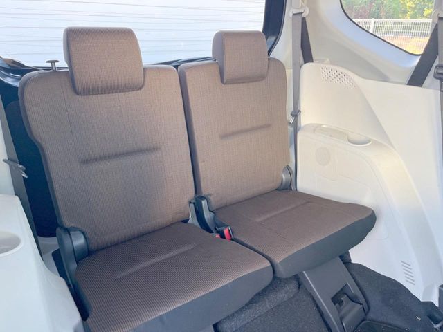 TOYOTA SIENTA HYBRID 2016 Image 31