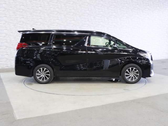 TOYOTA ALPHARD HYBRID 4WD 2017 Image 31