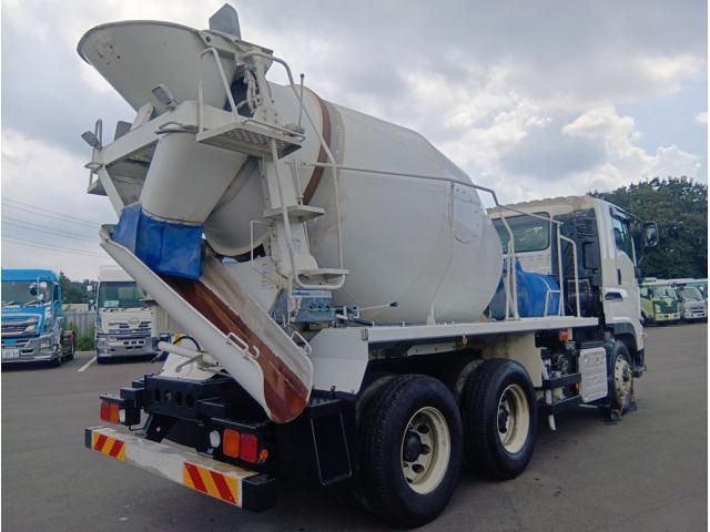 ISUZU GIGA 2023 Image 31