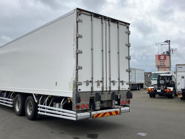 NISSAN DIESEL QUON 2016 Image 31