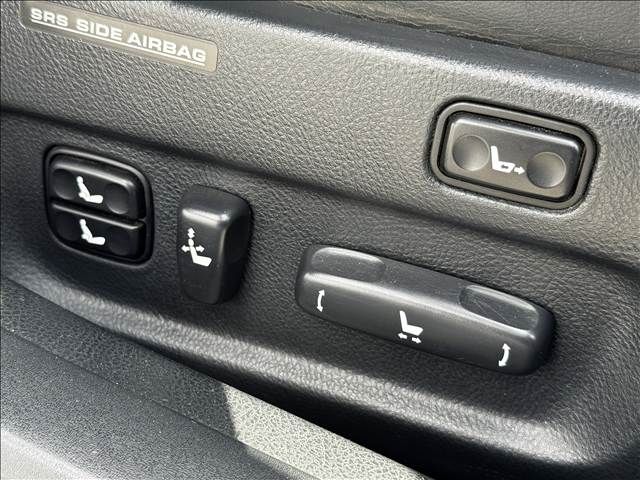 TOYOTA CELSIOR 2004 Image 31