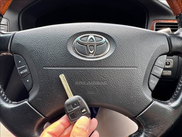 TOYOTA CELSIOR 2004 Image 31