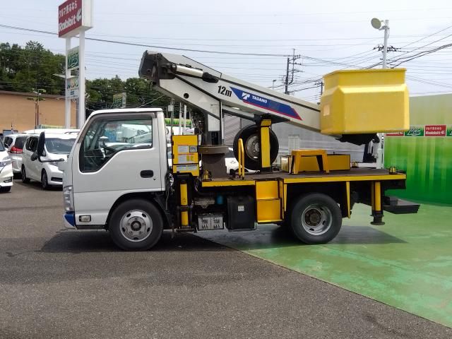 ISUZU ELF 2013 Image 31
