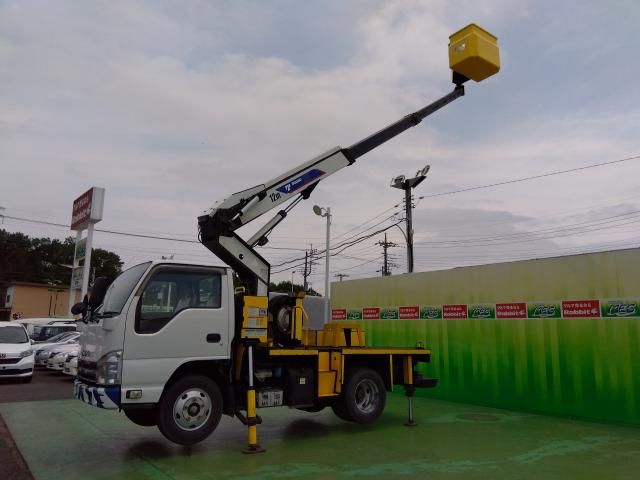 ISUZU ELF 2013 Image 31