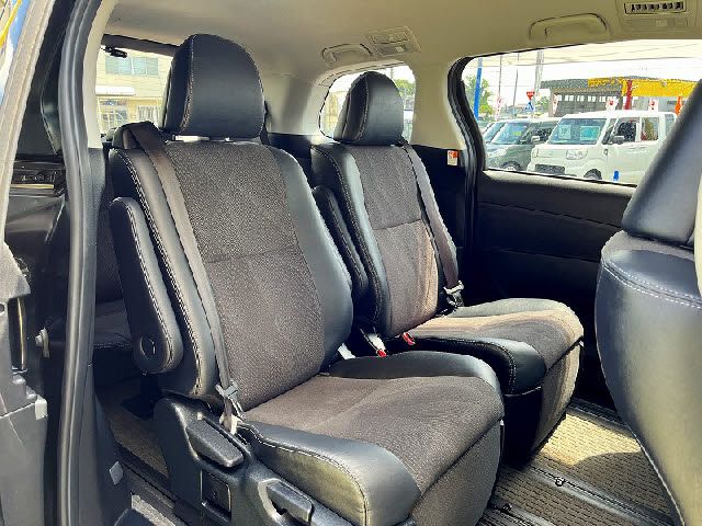 TOYOTA ESTIMA 2014 Image 31