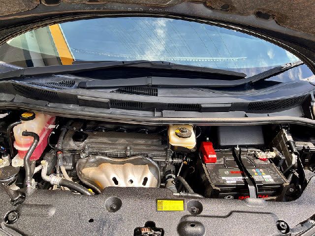 TOYOTA ESTIMA 2014 Image 31