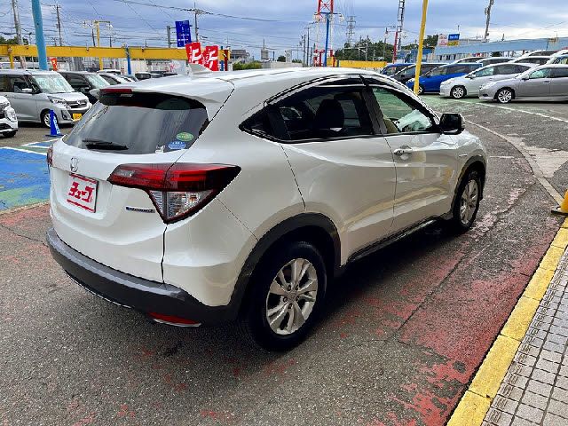 HONDA VEZEL HYBRID 2016 Image 31