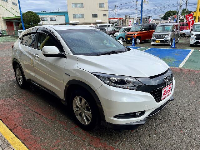 HONDA VEZEL HYBRID 2016 Image 31
