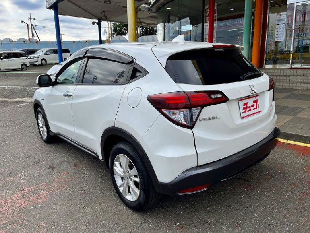 HONDA VEZEL HYBRID 2016 Image 31