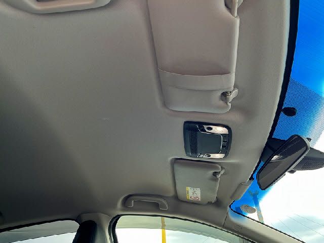 HONDA VEZEL HYBRID 2016 Image 31