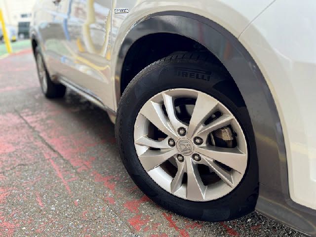 HONDA VEZEL HYBRID 2016 Image 31