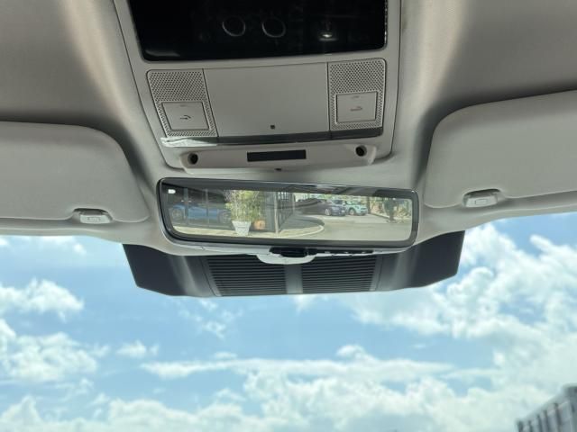 ROVER DEFENDER 2024 Image 31