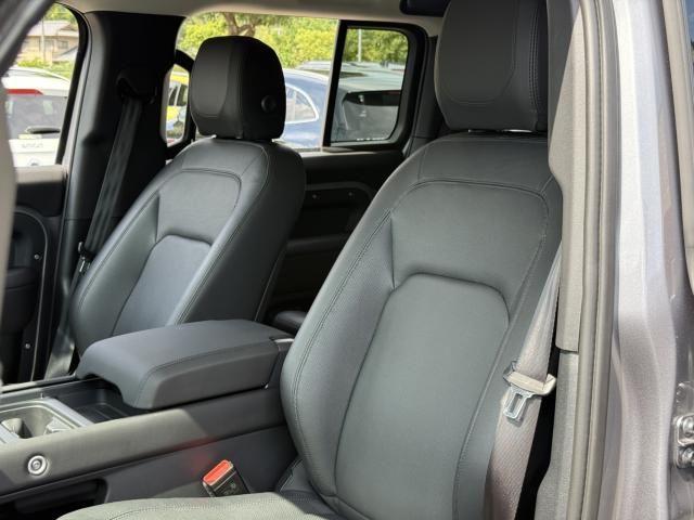 ROVER DEFENDER 2024 Image 31