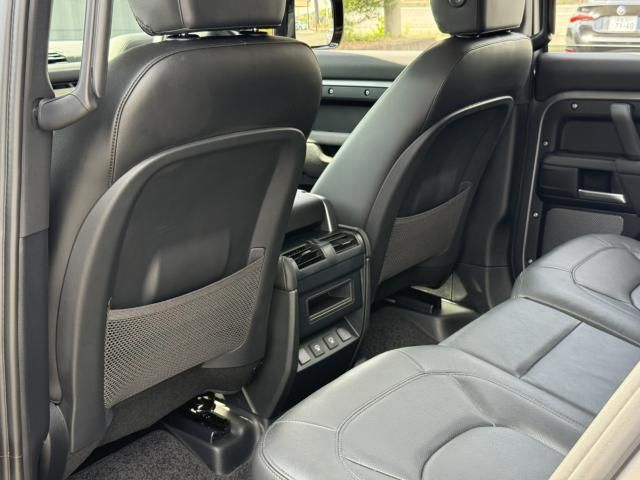 ROVER DEFENDER 2024 Image 31
