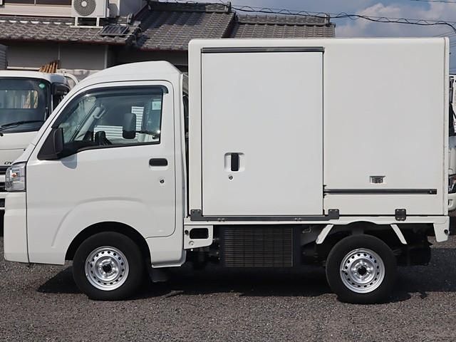 DAIHATSU HIJET TRUCK 4WD 2021 Image 31