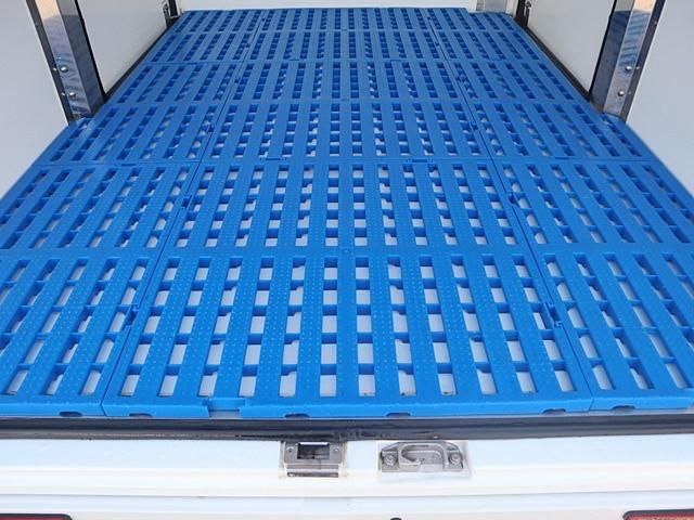 DAIHATSU HIJET TRUCK 4WD 2021 Image 31