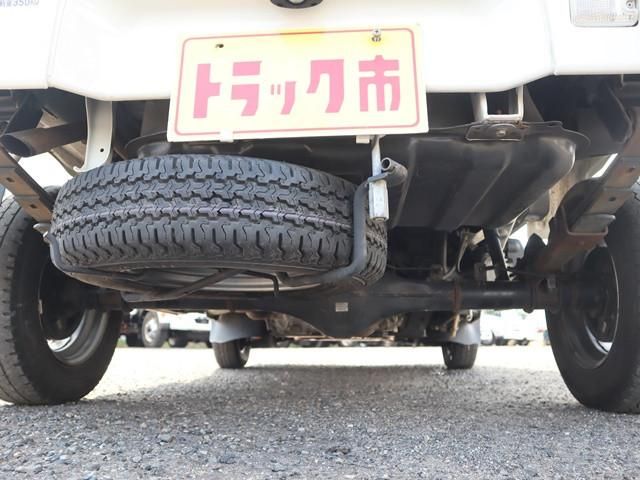 DAIHATSU HIJET TRUCK 4WD 2021 Image 31