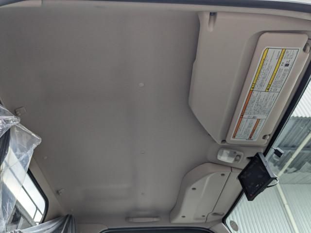 MITSUBISHI CANTER 2025 Image 31