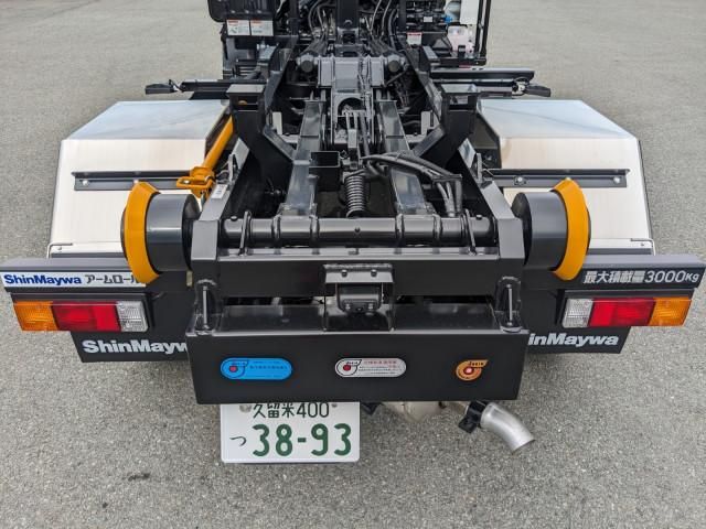 MITSUBISHI CANTER 2025 Image 31