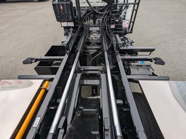 MITSUBISHI CANTER 2025 Image 31